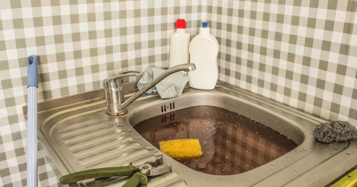dirty-water-sink