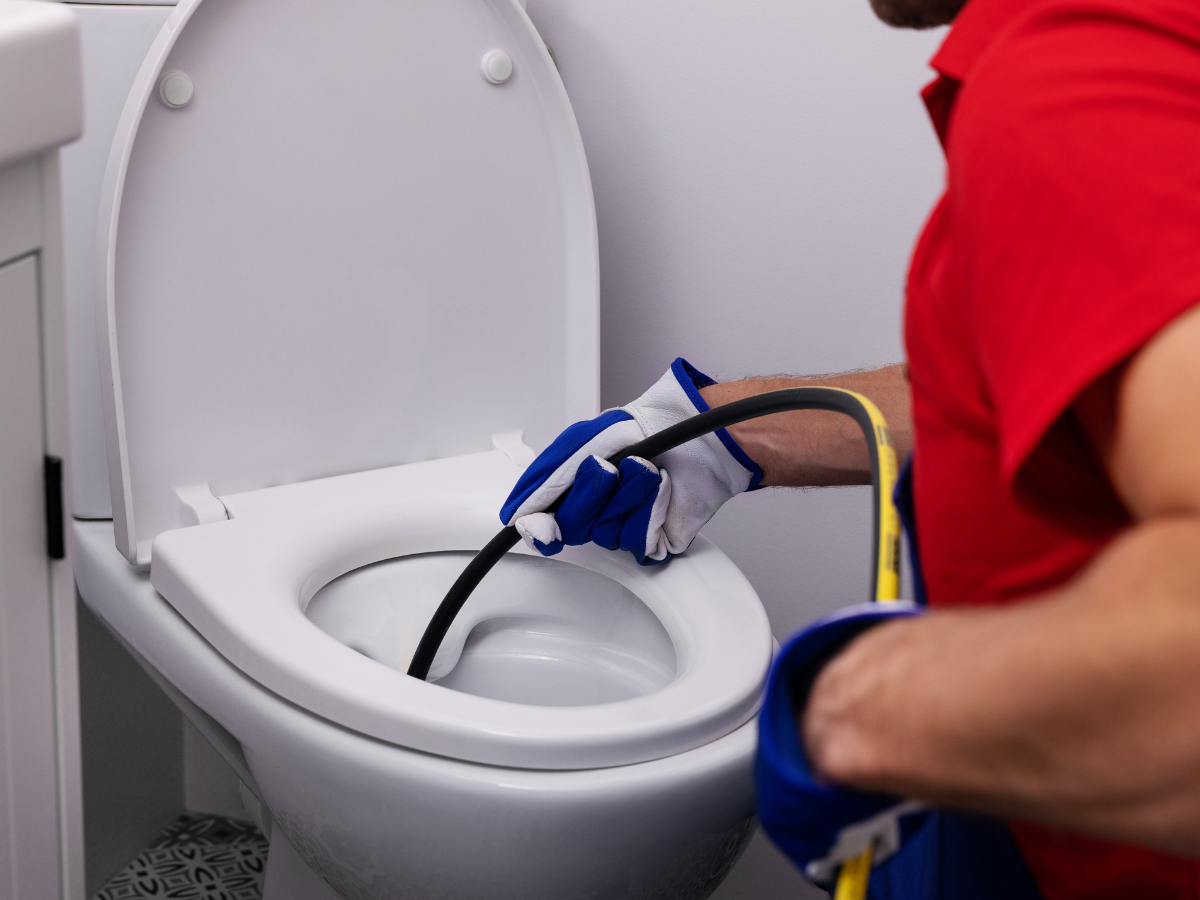 Hydro Jetting vs Snaking: Which One Is The Best For You?
